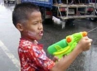 Dateiname : songkran_korat_13.jpg
Dateigröße : 28KB
Abmessungen : 500x371
hinzugefügt am : 27.Januar 2010 songkran_korat_13.jpg